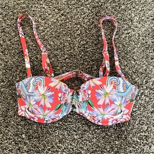 NWT Johnny Was Women's Drew Structured Bikini Top XS
